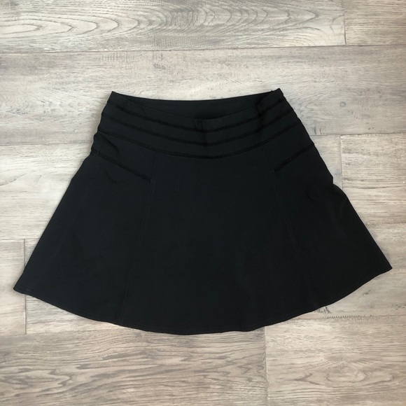 Athleta Dresses & Skirts - Athleta Tennis/Golf Skort Size 6 Black
